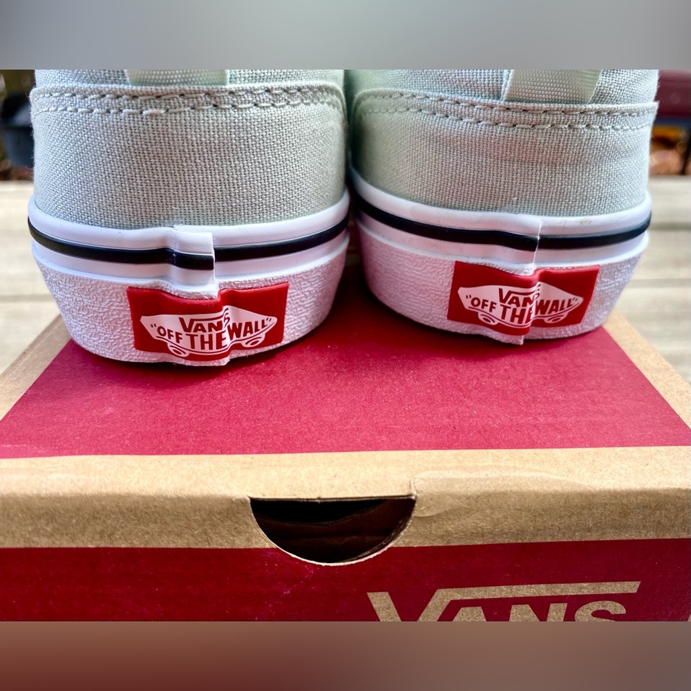 Vans Slip-On Sneakers Big Girl 5/Women 6.5 - Picture 4 of 6